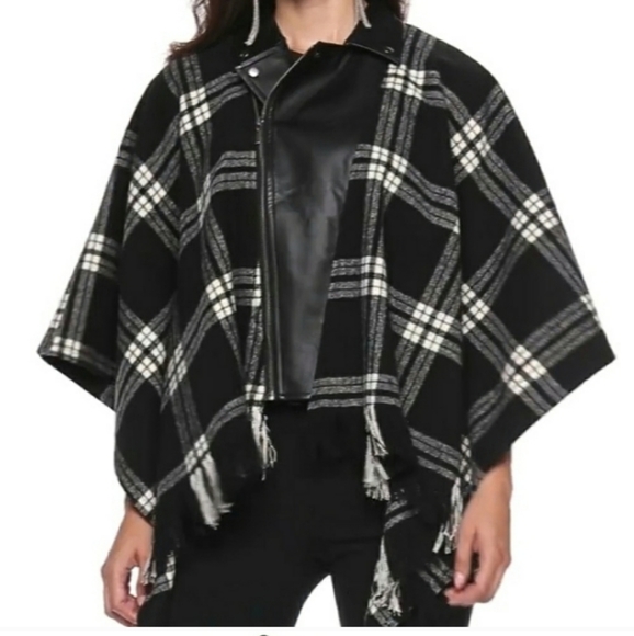 Rock & Republic Moto Style Poncho Jacket - Picture 8 of 16